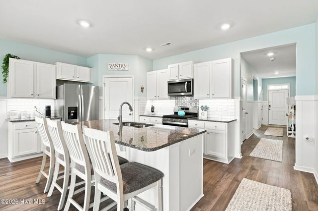 2521 Sandy Banks Lane, Wilmington, NC 28401