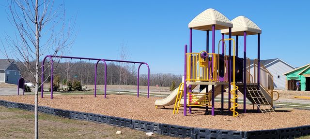 4873 Duttonvale Drive Se 7, Caledonia Twp, MI 49316