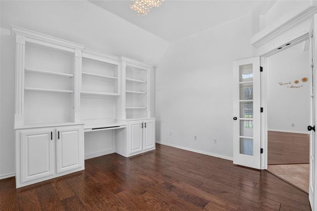 19504 Chestermere Circle, Edmond, OK 73012