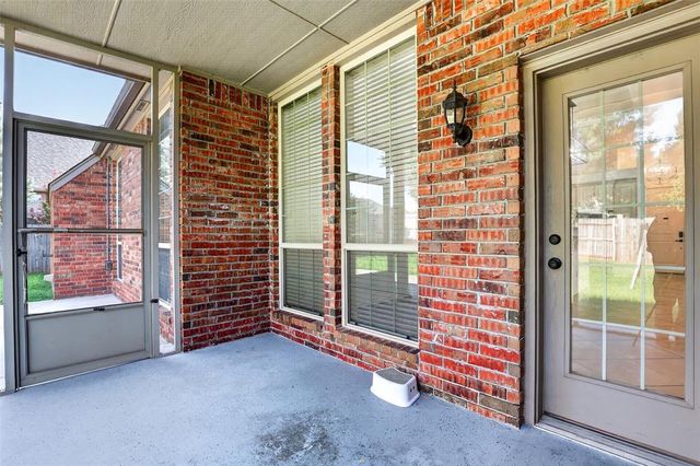 19504 Chestermere Circle, Edmond, OK 73012
