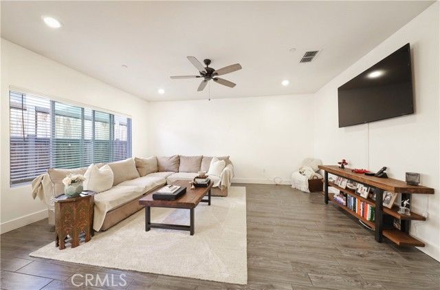 9612 Cobble Creek Drive, Shafter, CA 93263