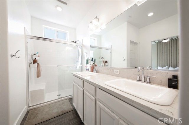 9612 Cobble Creek Drive, Shafter, CA 93263