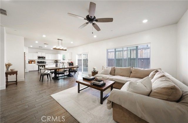 9612 Cobble Creek Drive, Shafter, CA 93263