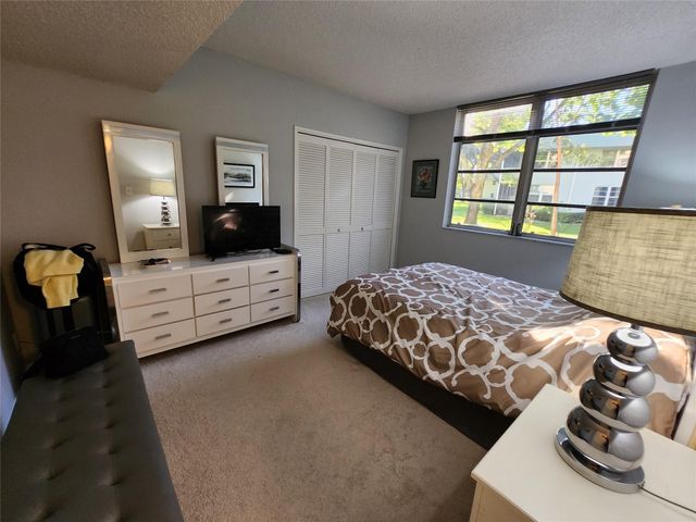 4030 W Palm Aire Drive 101, Pompano Beach, FL 33069