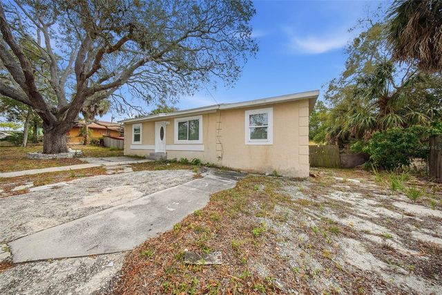 514 E MORGAN STREET, Tarpon Springs, FL 34689
