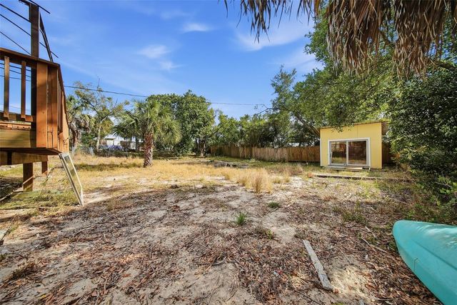 514 E MORGAN STREET, Tarpon Springs, FL 34689