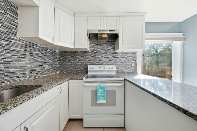 514 E MORGAN STREET, Tarpon Springs, FL 34689