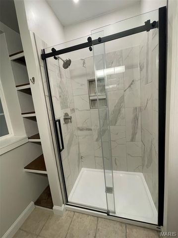 4926 Murdoch Avenue, St Louis, MO 63109