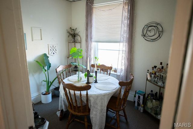 4926 Murdoch Avenue, St Louis, MO 63109