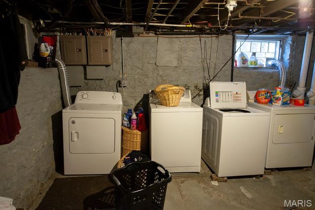 4926 Murdoch Avenue, St Louis, MO 63109