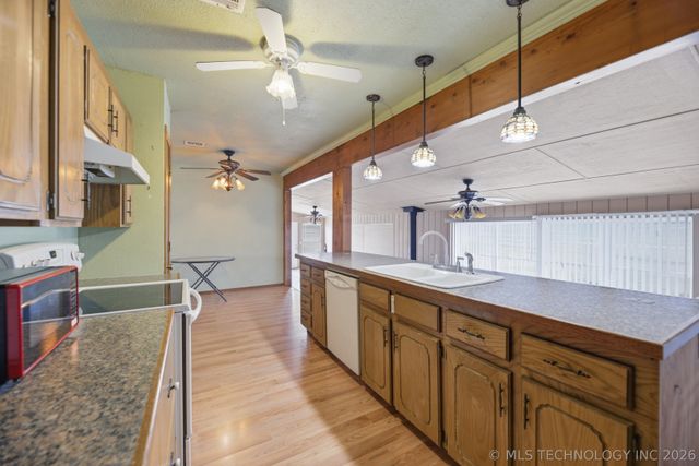 20600 Slick Road, Kellyville, OK 74039