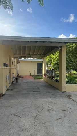 1321 NW 50th Avenue A, Lauderhill, FL 33313