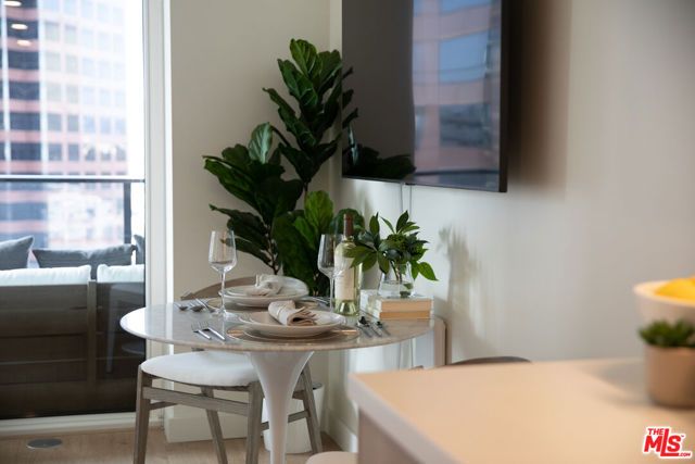 11750 Wilshire Boulevard 3008, Los Angeles, CA 90025