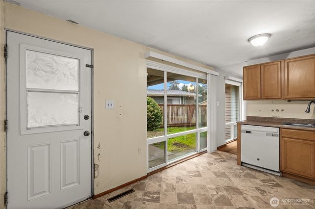 645 S 91st Street, Tacoma, WA 98444