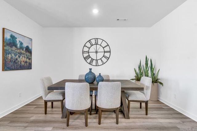 61 Wolfsbridge Loop, Cabot, AR 72023