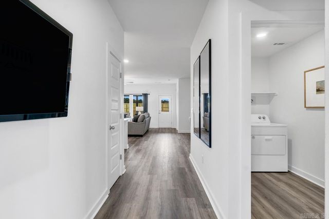 61 Wolfsbridge Loop, Cabot, AR 72023