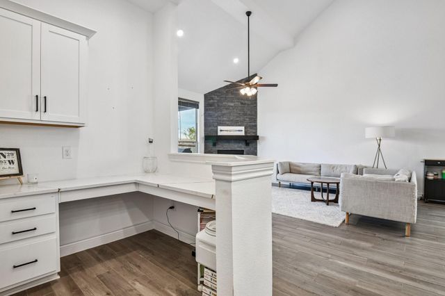 24110 Hawthorn Breeze Way, Katy, TX 77493