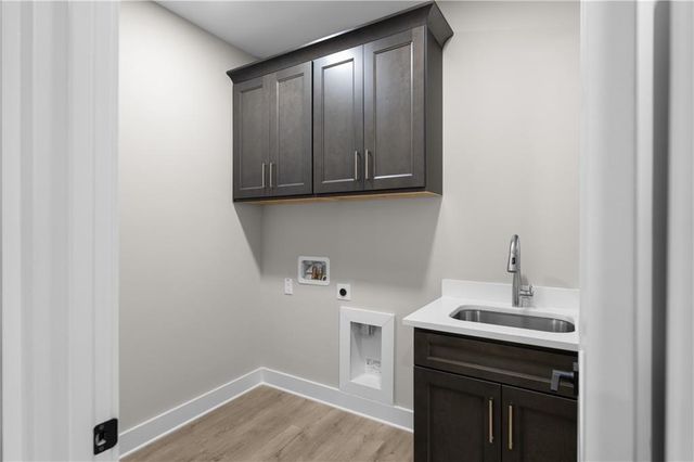 1728 Pucketts Drive, Lilburn, GA 30047