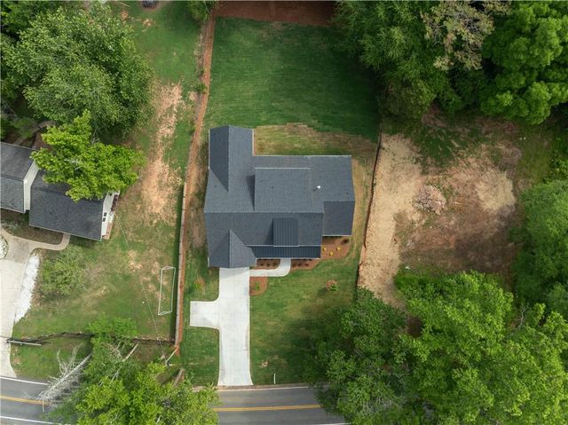 1728 Pucketts Drive, Lilburn, GA 30047