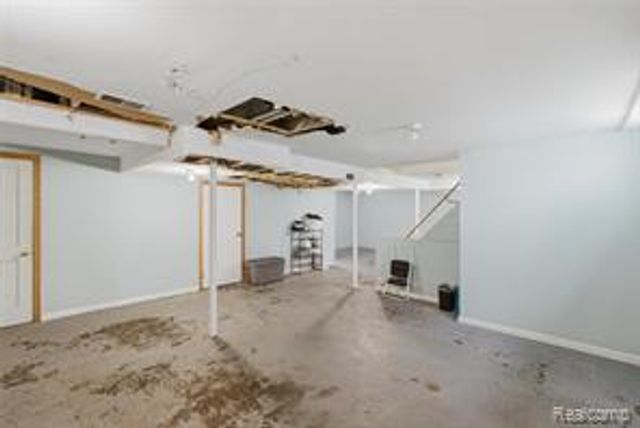 20522 Tracey Street, Detroit, MI 48235