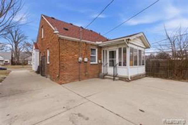 20522 Tracey Street, Detroit, MI 48235