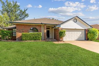 1708 Yosemite Place, Edmond, OK 73003