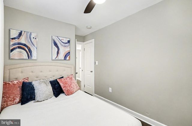 131 DARRINGTON ST SW, Washington, DC 20032