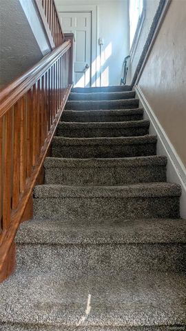 100 Oliver Street, Pontiac, MI 48342