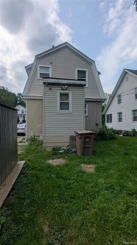 100 Oliver Street, Pontiac, MI 48342