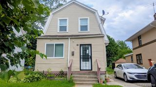 100 Oliver Street, Pontiac, MI 48342