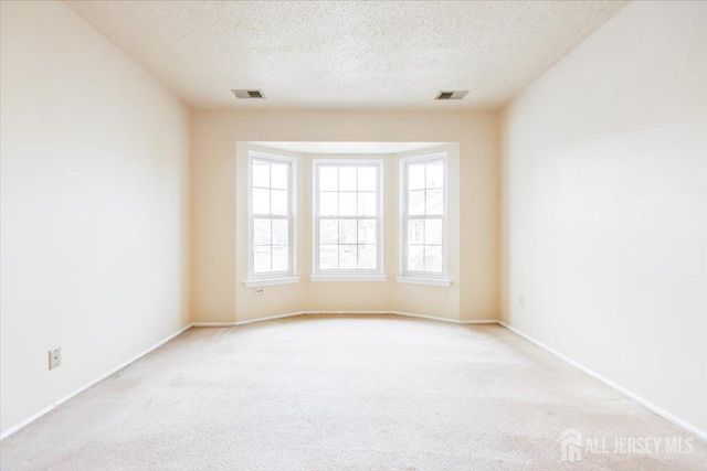 54 Tanglewood Court, South Brunswick, NJ 08852