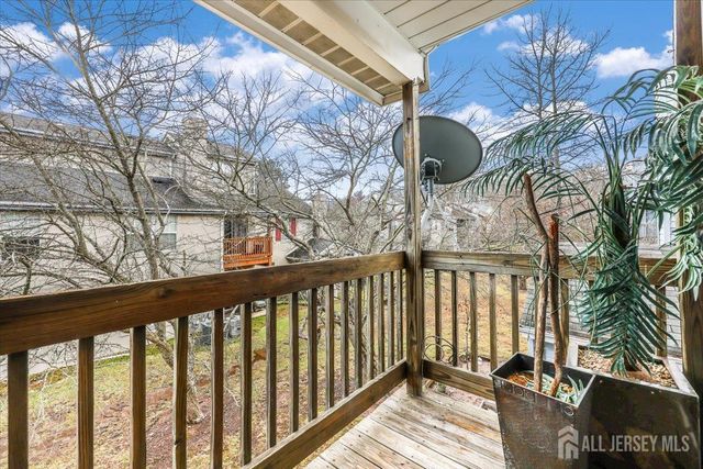 54 Tanglewood Court, South Brunswick, NJ 08852