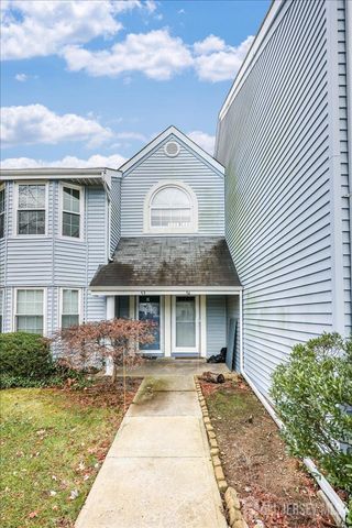 54 Tanglewood Court, South Brunswick, NJ 08852