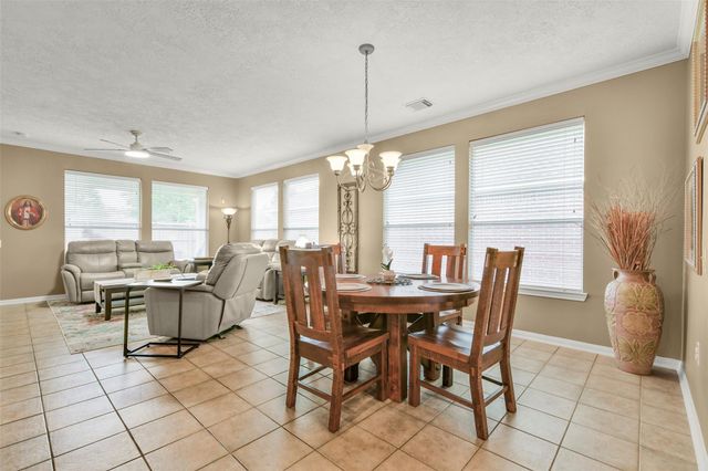 2310 Messina Drive, Pearland, TX 77581