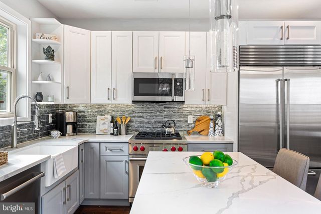 1256 N HOWARD ST, Philadelphia, PA 19122