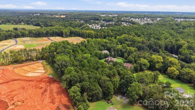 8300 Hickory Drive, Charlotte, NC 28215