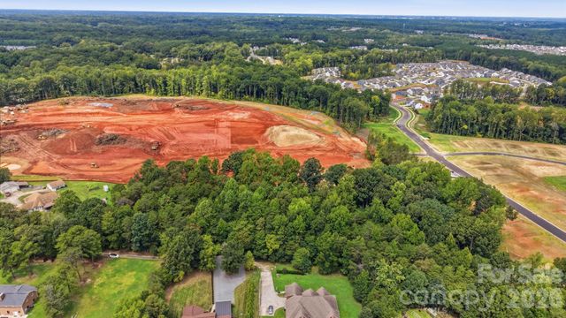 8300 Hickory Drive, Charlotte, NC 28215