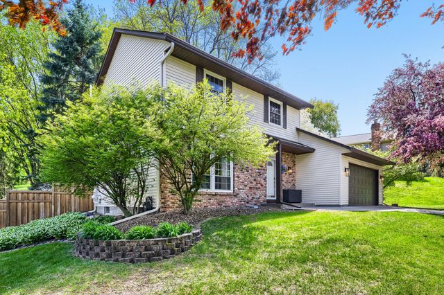 5820 131st Street W, Apple Valley, MN 55124