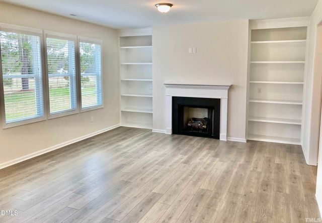 22 Davinci Drive, Zebulon, NC 27597