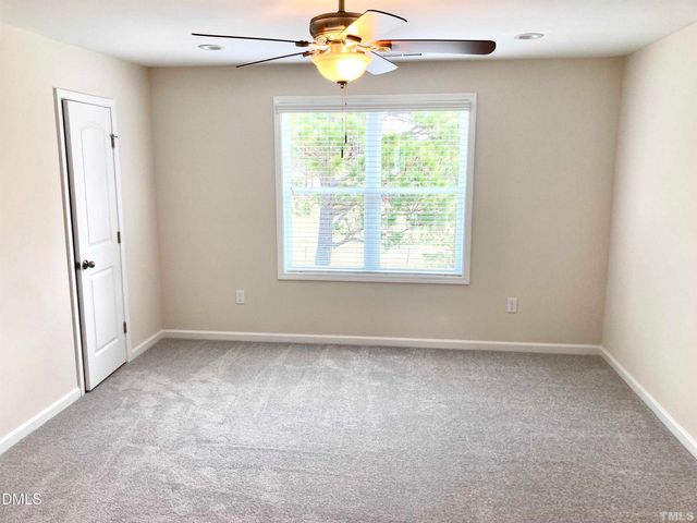 22 Davinci Drive, Zebulon, NC 27597