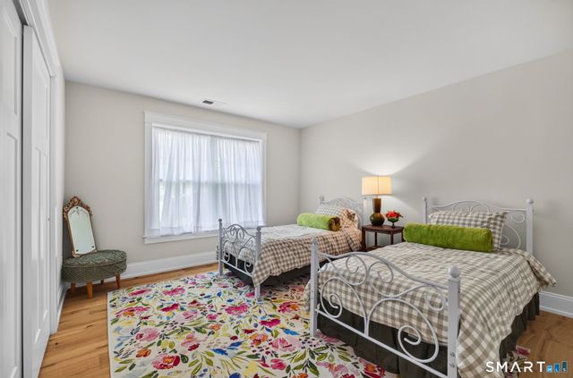 62 Nautilus Way, Stonington, CT 06378