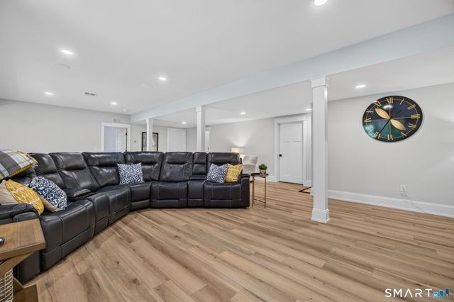 62 Nautilus Way, Stonington, CT 06378