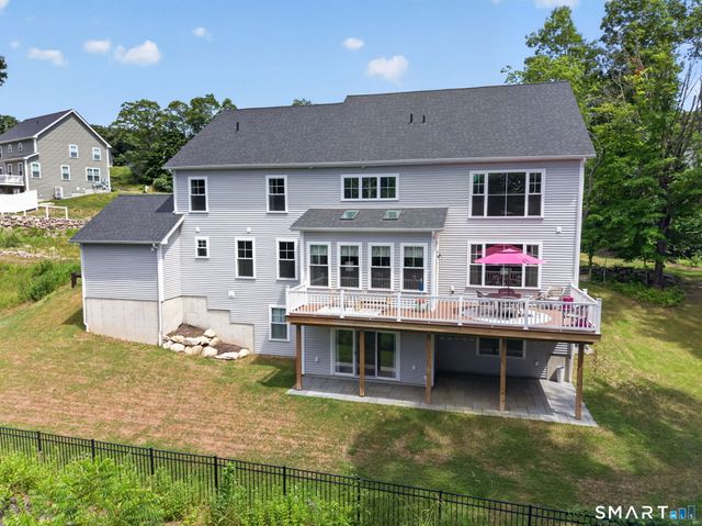 62 Nautilus Way, Stonington, CT 06378
