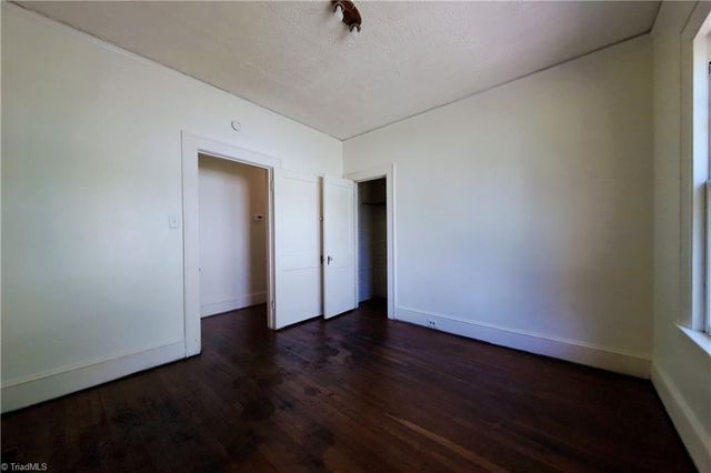 3004 N Patterson Avenue, Winston-salem, NC 27105