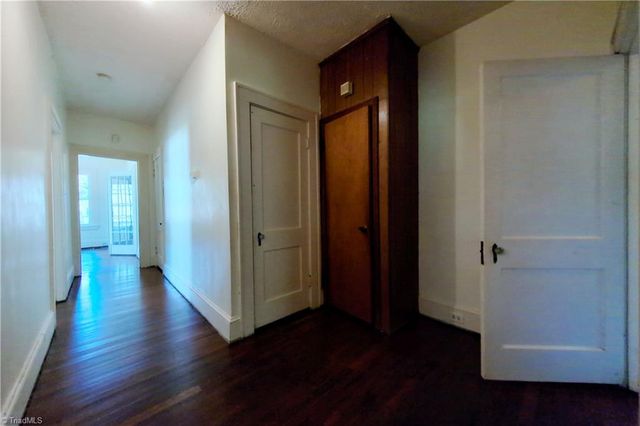3004 N Patterson Avenue, Winston-salem, NC 27105