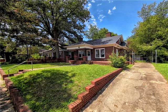 3004 N Patterson Avenue, Winston-salem, NC 27105