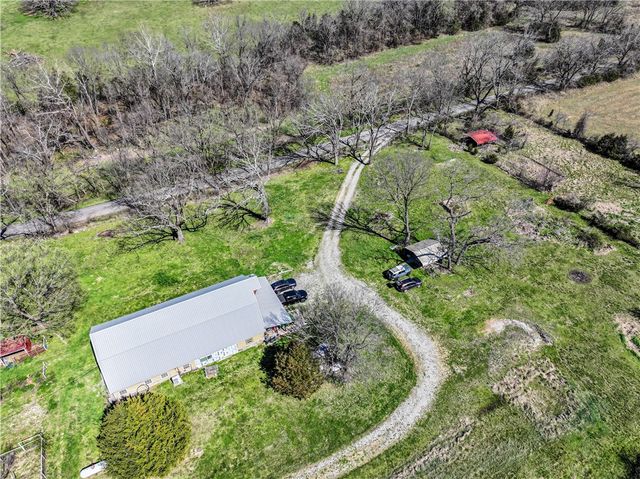 751 Bunch Springs Road, Berryville, AR 72616