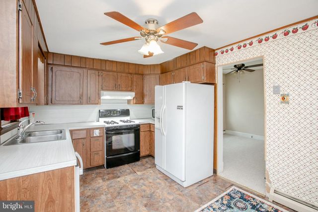 2414 HAMILTON AVE, Hamilton, NJ 08619