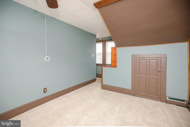 2414 HAMILTON AVE, Hamilton, NJ 08619