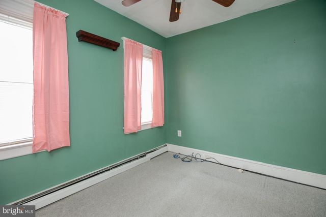 2414 HAMILTON AVE, Hamilton, NJ 08619